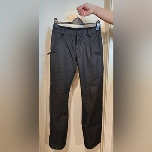 Volcom XS Womens black snowboard / snow pants